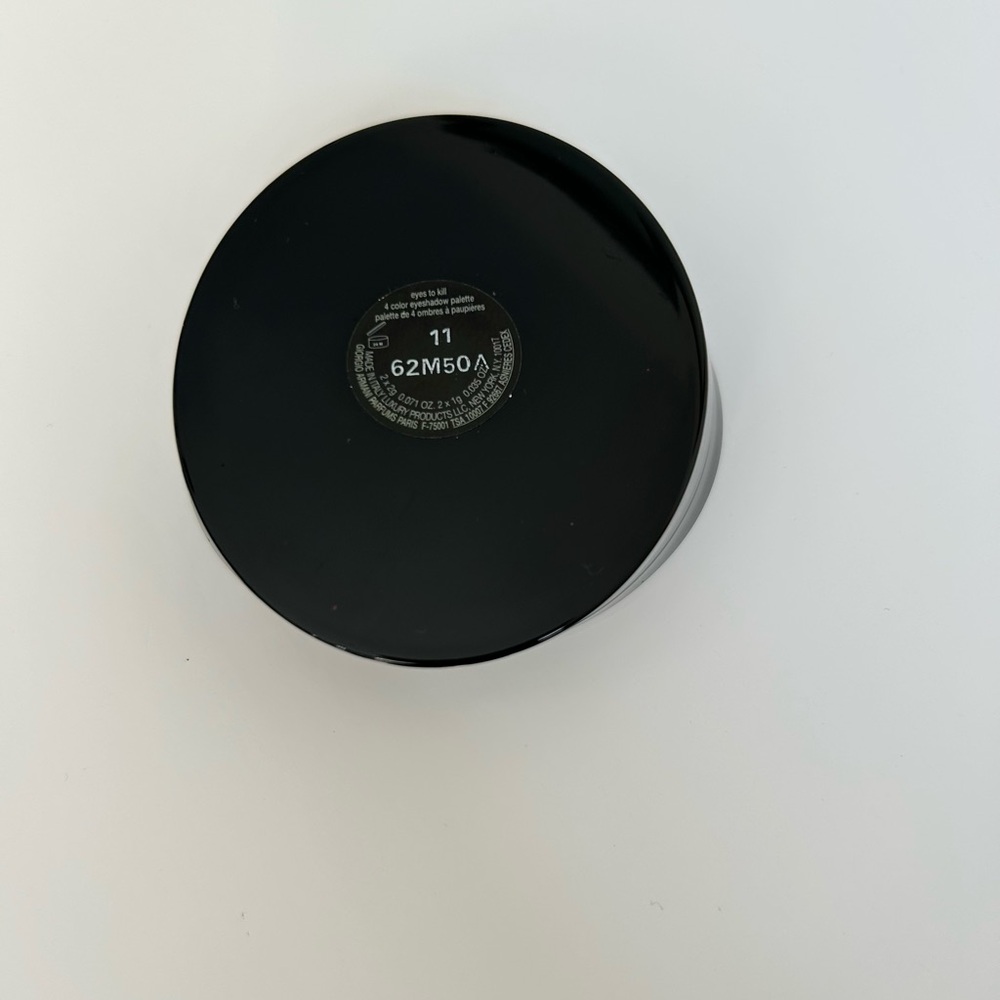 Giorgio Armani Eyeshadow Palette - Cream and Brown Tones - Picture 5 of 6